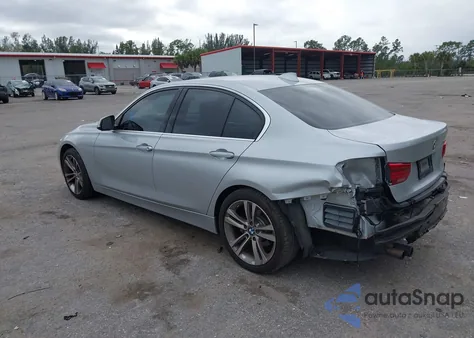 2018 BMW 330I z USA, uszkodzony, nr VIN WBA8B9C55JEE80954